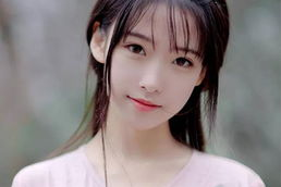 女生qq头像清新唯美,展现女性柔美之美的艺术佳作”